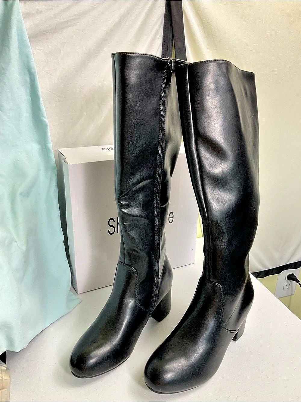 Shoe'N Tale Knee High Boots for Women Block Chunky Heel Boots with Side Zipper
